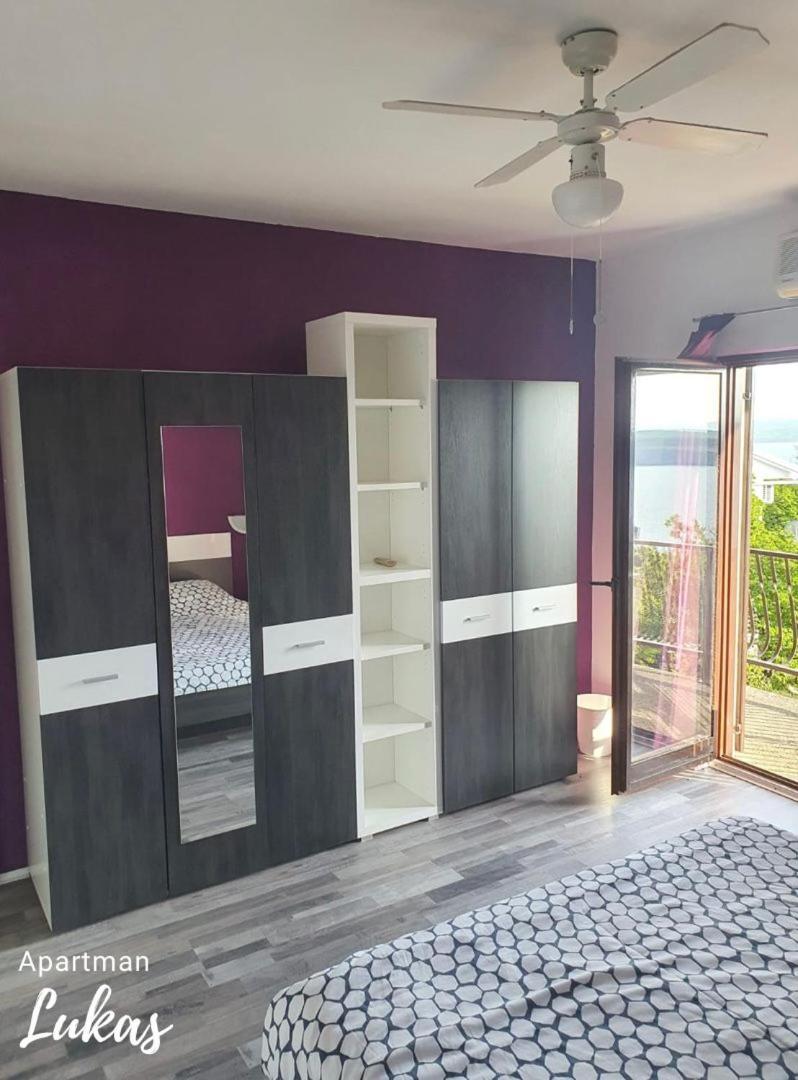 Apartmani Mazzarolli ヤドラニヴォ 部屋 写真
